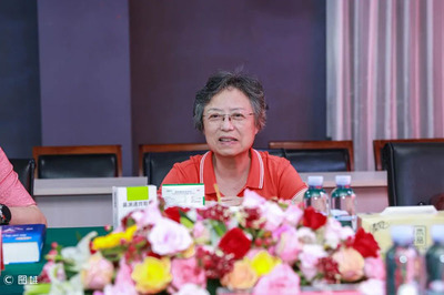 中藥制藥共性技術(shù)國家重點(diǎn)實(shí)驗室聘任清華大學(xué)教授羅國安、王義明為高級科學(xué)顧問